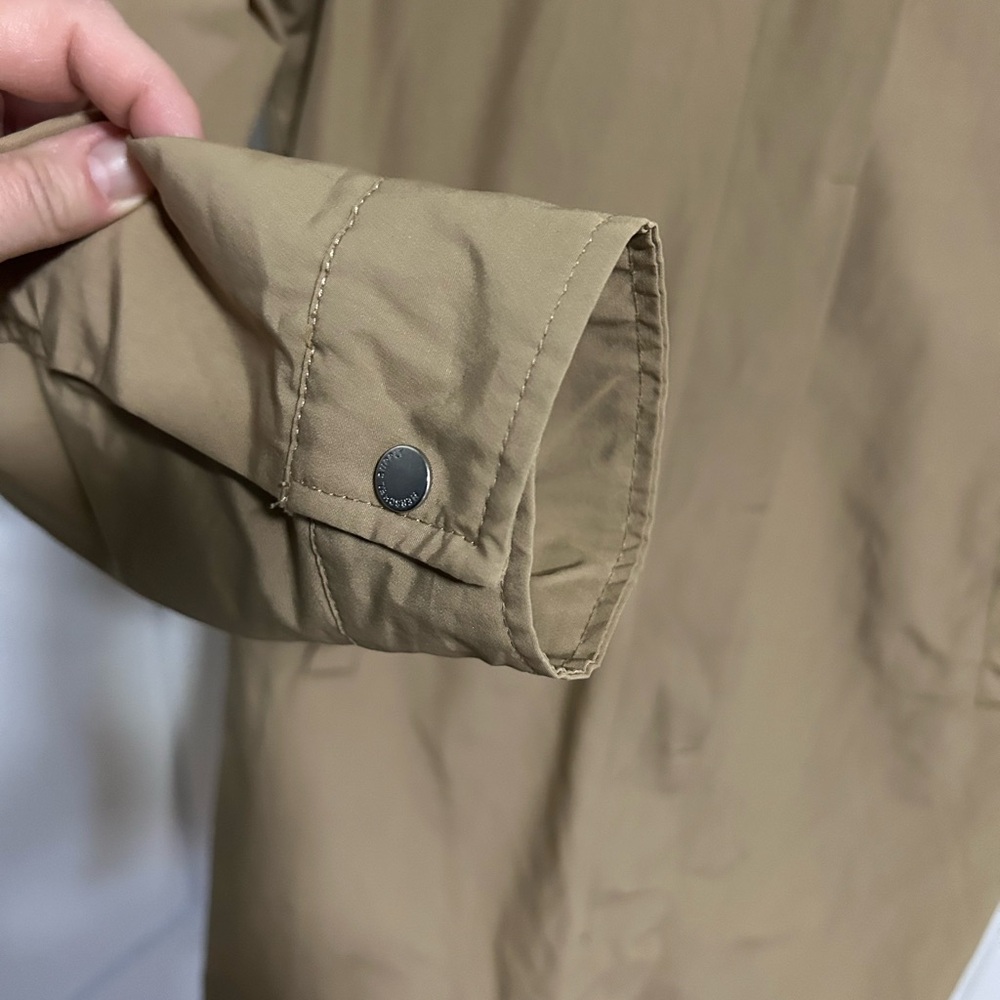 Women’s Hershel Supply Tan Single-Breasted Trench Coat-size small - Picture 4 of 9